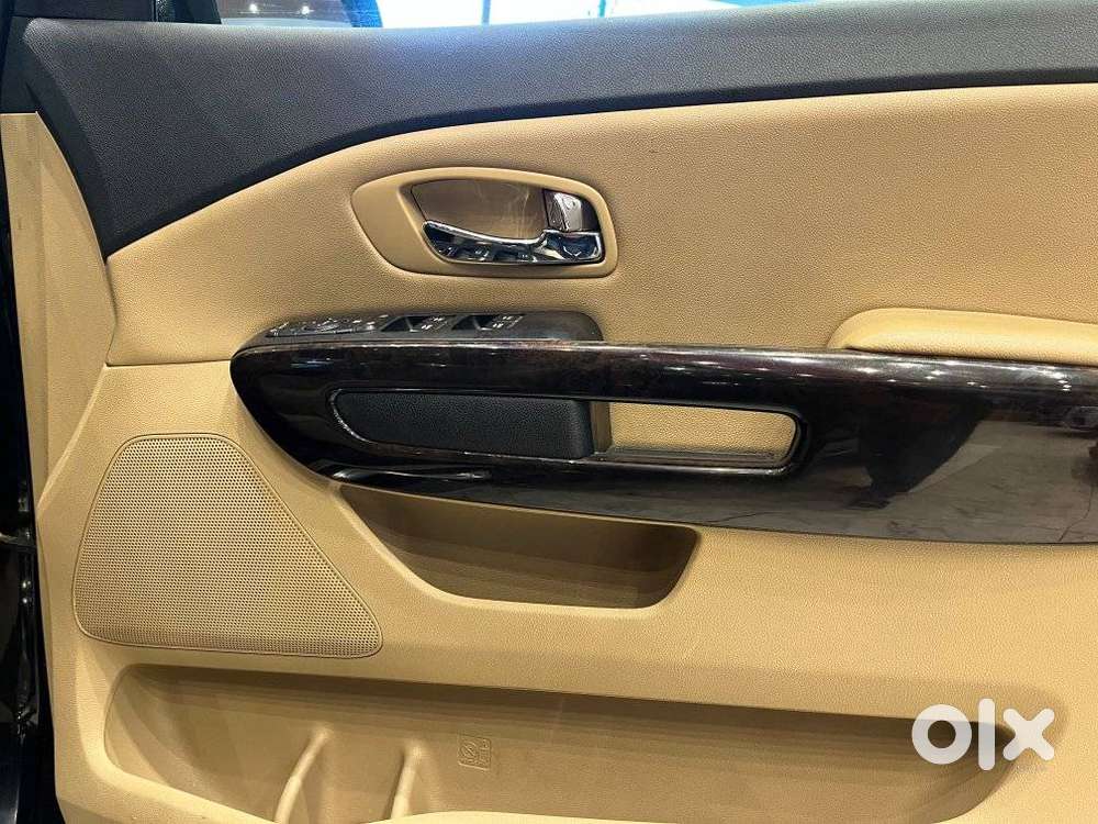 Kia Carnival Limousine Plus 7 Str, 2022, Diesel