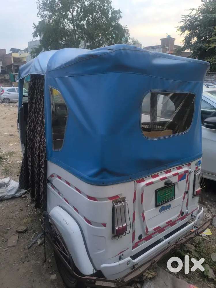 Bajaj Auto Gogo
