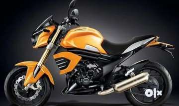 Mahindra discount mojo xt300