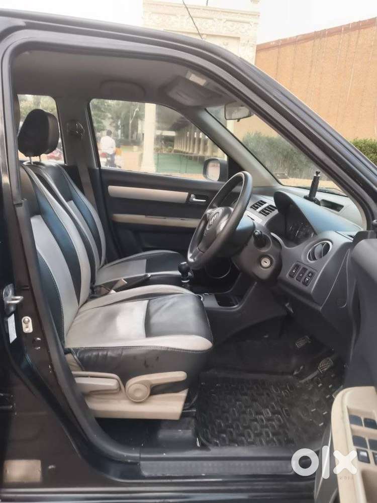 Maruti Suzuki Swift Dzire 1.2 Zxi Bsiv, 2010, Petrol