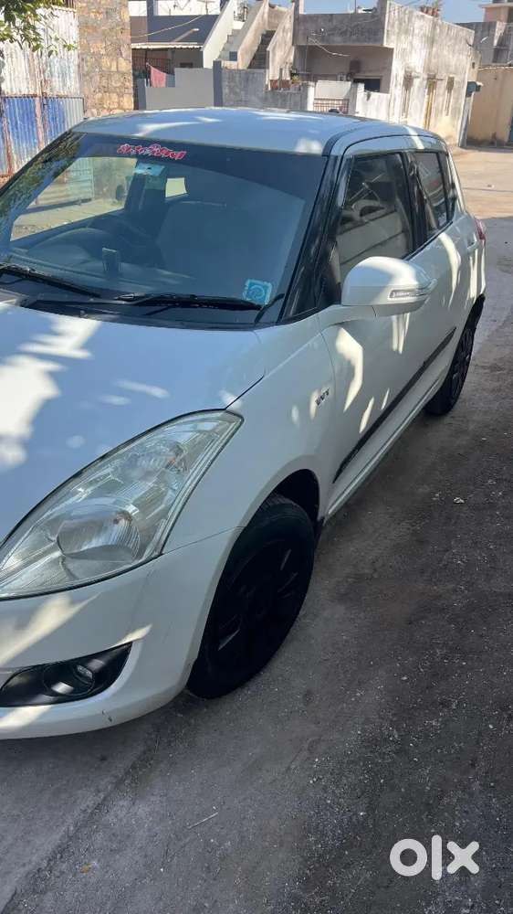 Maruti Suzuki Swift 2011 Cng & Hybrids 165000 Km Driven