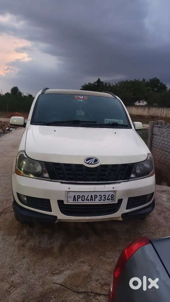 Mahindra Xylo 2012