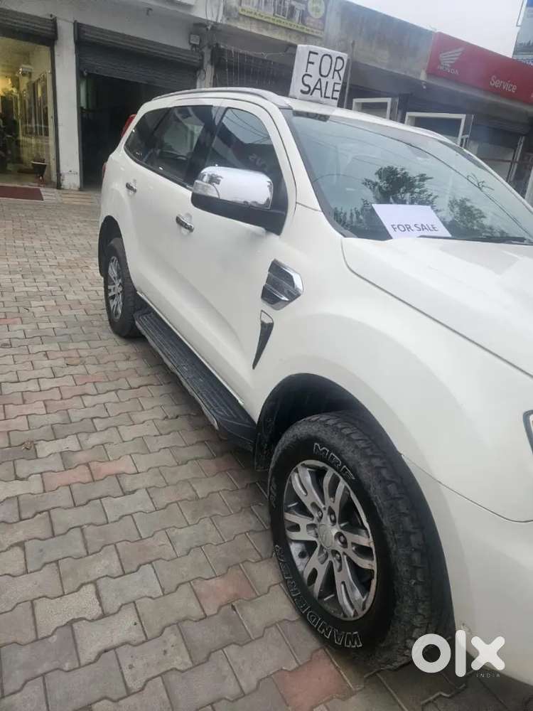 Ford Endeavour 2016 Diesel 120000 Km Driven