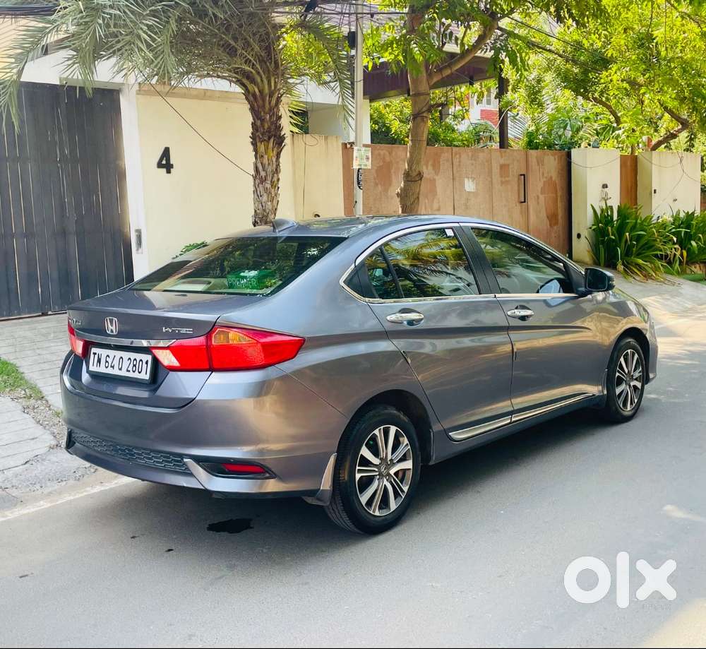 2017 Honda City 1.5 V (petrol) • Showroom Quality •