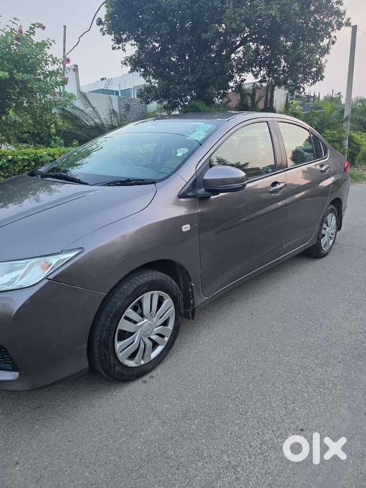 Honda City, 2015, Petrol