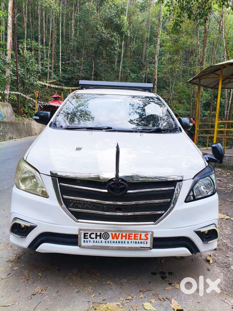 Toyota Innova 2.5 G (diesel) 8 Seater, 2016, Diesel