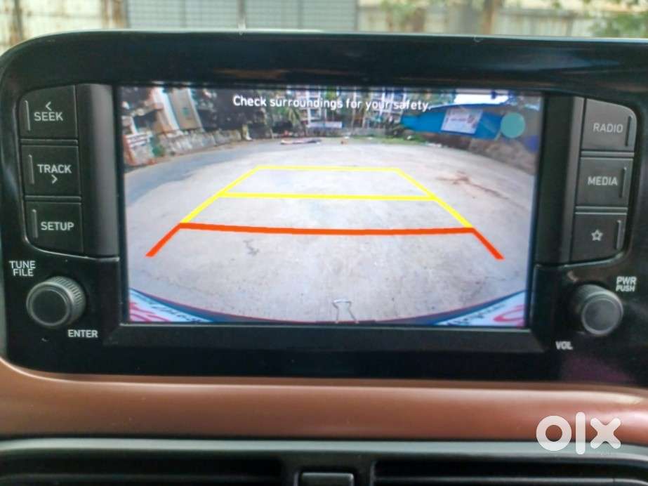 Hyundai Aura 1.2 Sx Cng, 2022, Cng & Hybrids