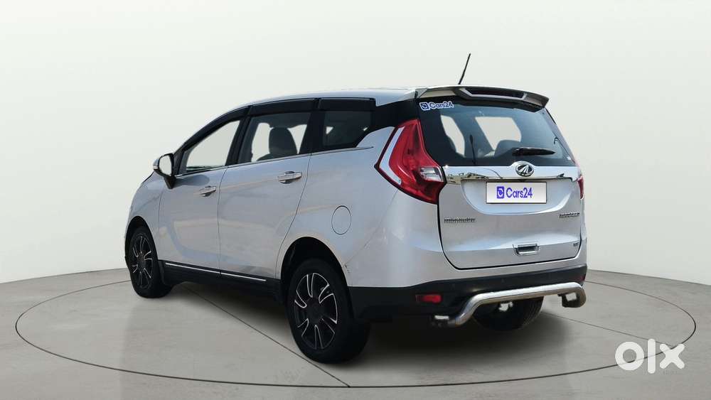 Mahindra Marazzo M8, 2019, Diesel