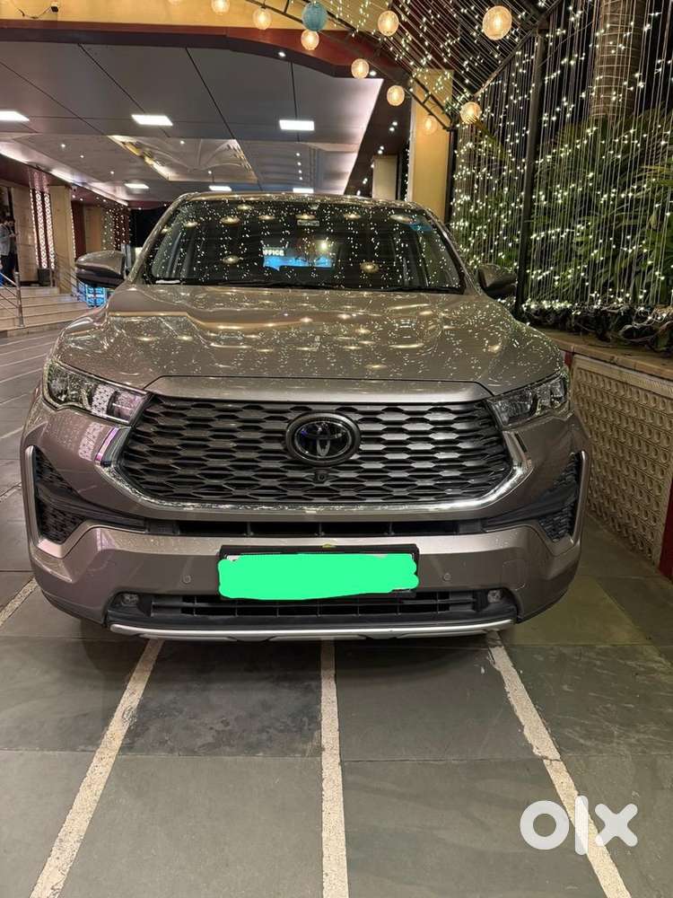 Toyota Innova Hycross 2024 Well Maintained