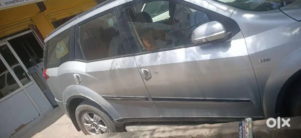 Dusri Lani Hai Isiliya Bachraha Hu