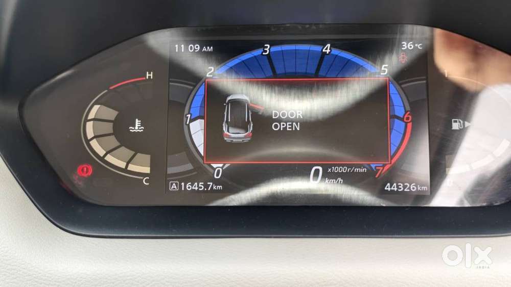 Nissan Magnite 1.0 Xv, 2023, Petrol