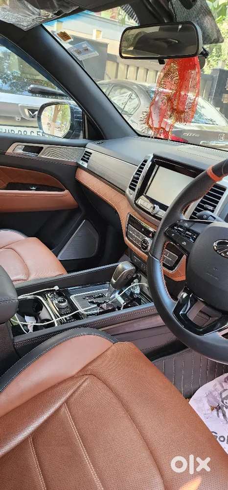 Mahindra Alturas G4 2019 Diesel 85000 Km Driven