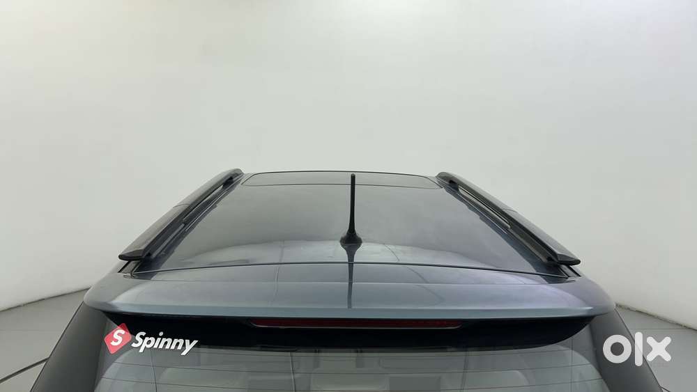 Mahindra Xuv300 W8 Option, 2022, Petrol