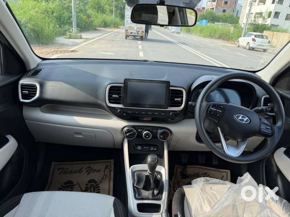 Hyundai Venue S Plus Mt 1.2 Kappa, 2025, Petrol