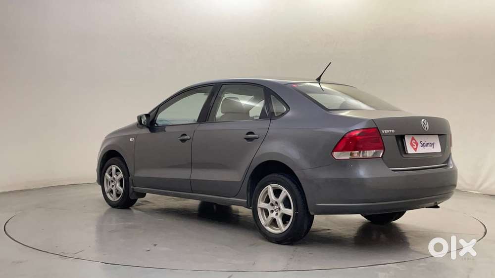 Volkswagen Vento Petrol Highline, 2014, Petrol