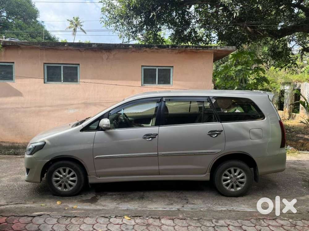 Toyota Innova 2.5 Vx 8 Str, 2013, Diesel