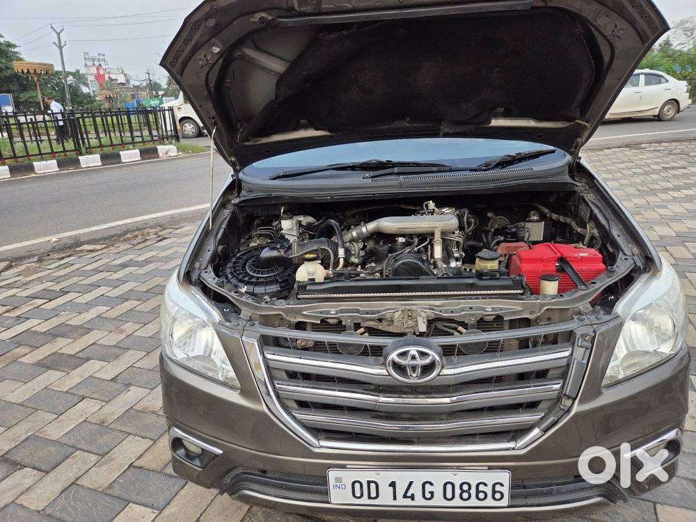 Toyota Innova 2.5 Vx 8 Str, 2016, Diesel