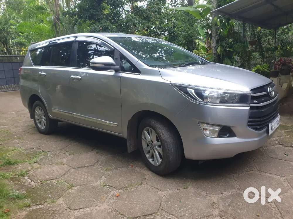 Toyota Innova Crysta 2017