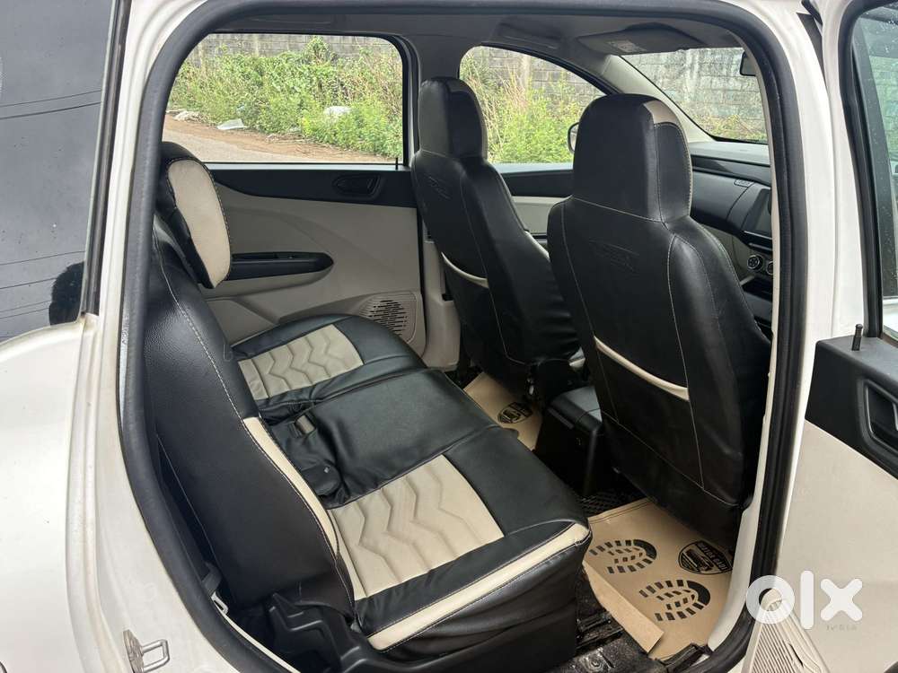 Renault Triber Rxt, 2020, Petrol
