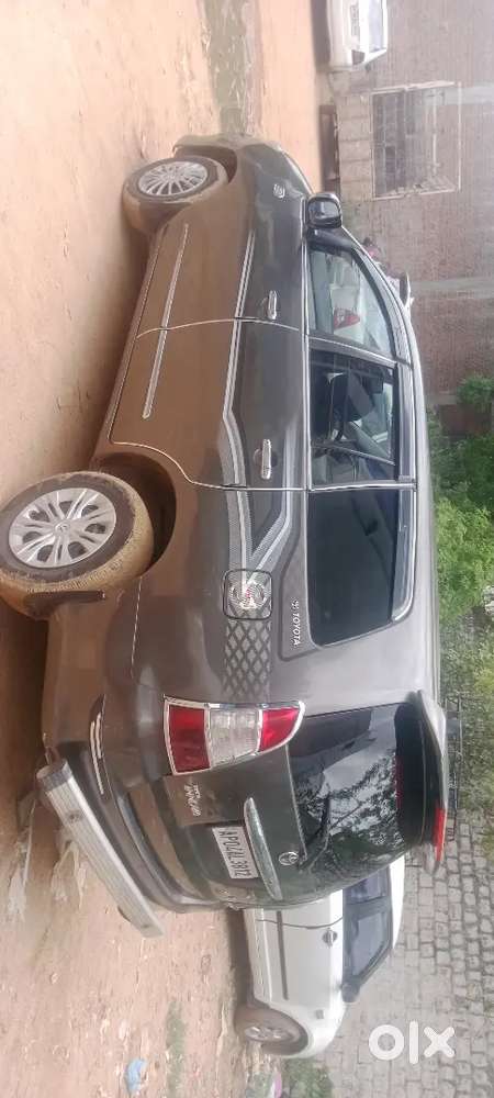 Toyota Innova 2.5 Ev 2010 Diesel Car