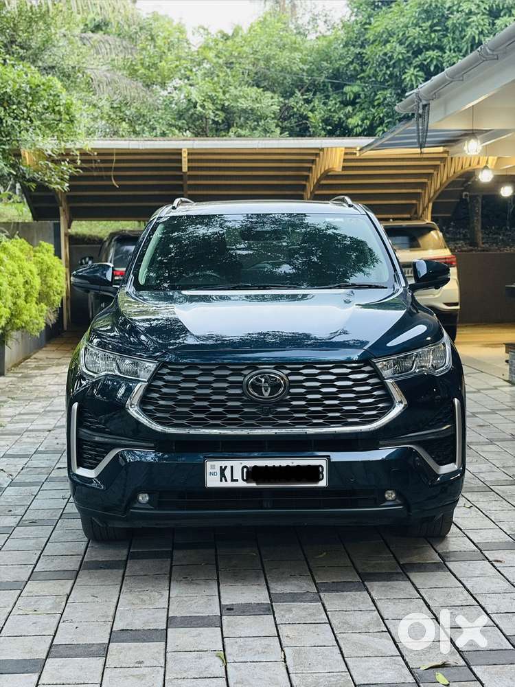 Toyota Innova Hycross 2.0 Zx (o) Hybrid 7 Str, 2023, Electric