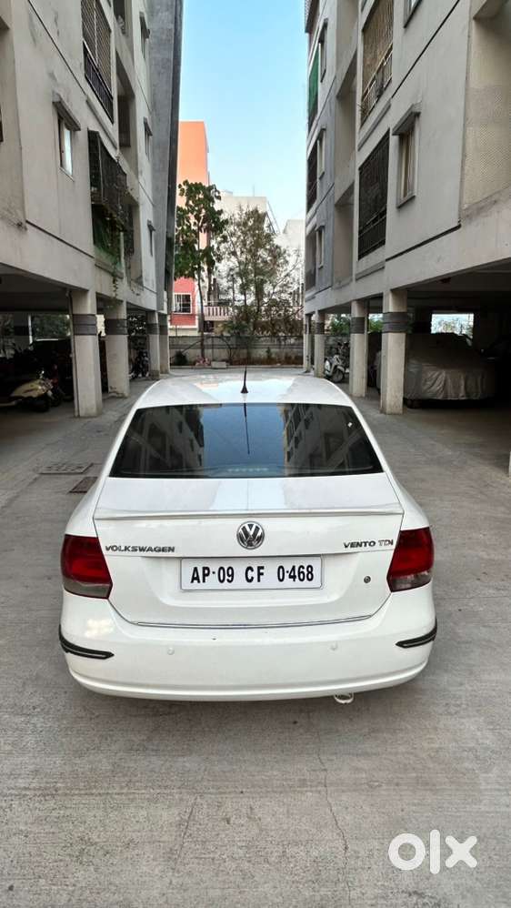 Volkswagen Vento Diesel 2010 Highline *fixed Price*