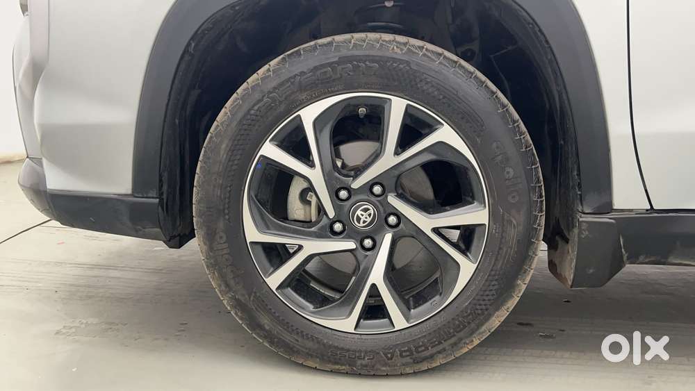 Toyota Urban Cruiser Hyryder V Hybrid Aero Edition, 2023