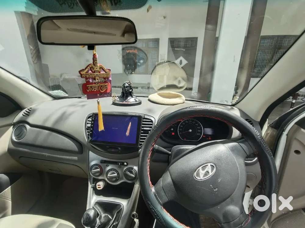 Hyundai I10 Cng With Orginal Lead Display