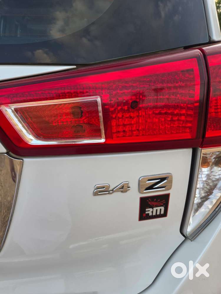 Toyota Innova Crysta 2.4 Z 7 Str, 2024, Diesel