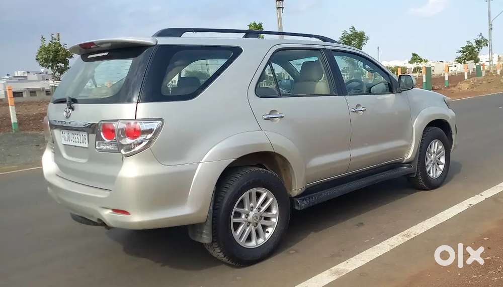 Toyota Fortuner Legender 2012