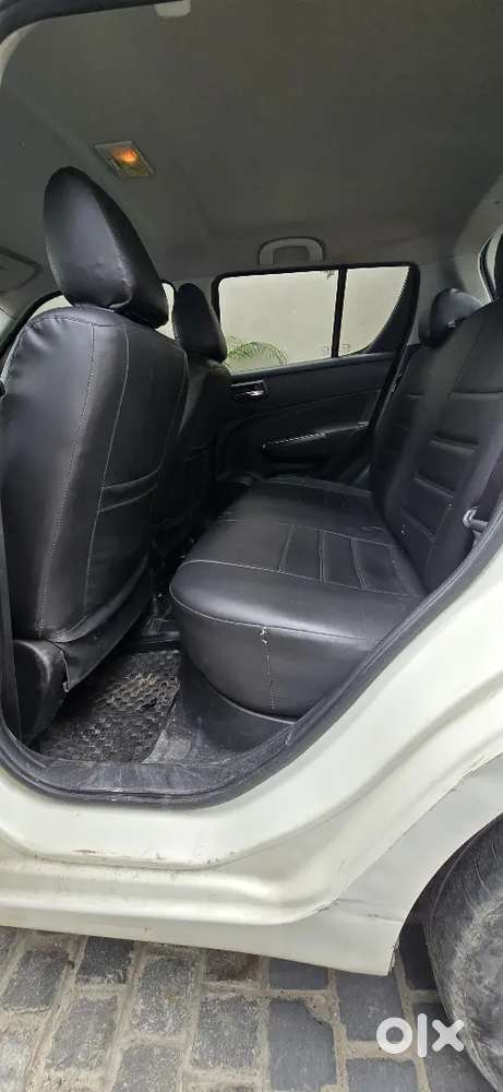 Maruti Suzuki Swift 2012 Car Zxi Top Modal
