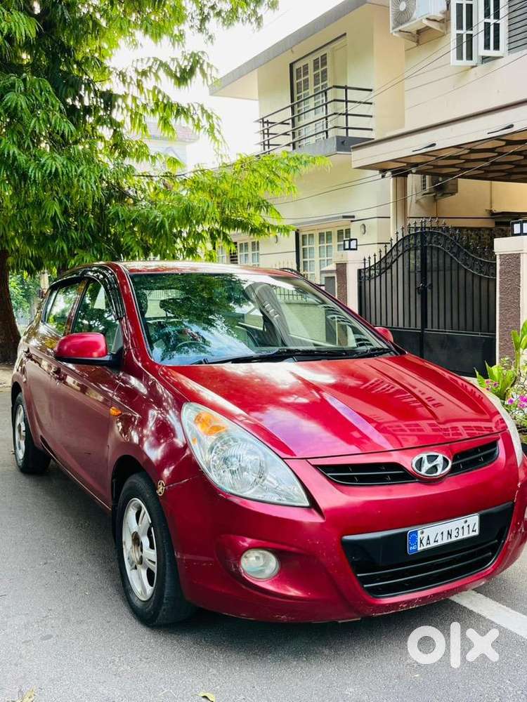 Hyundai I20 2010 Petrol Well Maintained