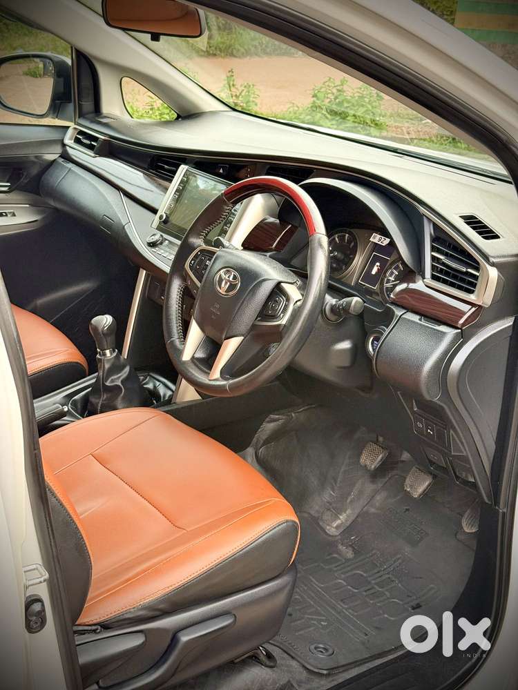 Toyota Innova Crysta 2.4 V, 2023, Diesel