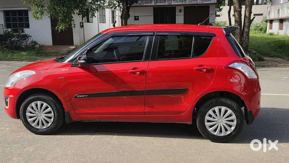 Maruti Suzuki Swift Vxi 1.2 Abs Bs-iv, 2016, Petrol