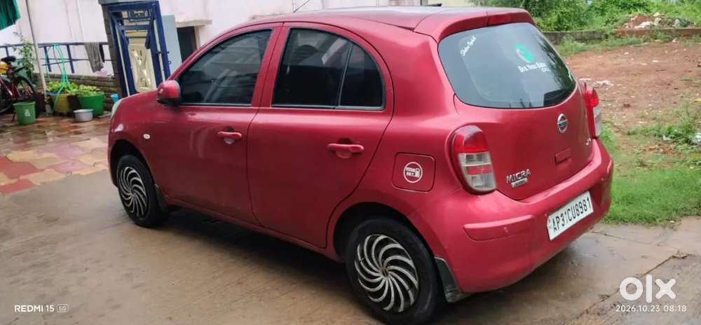 Nissan Micra Active 2015