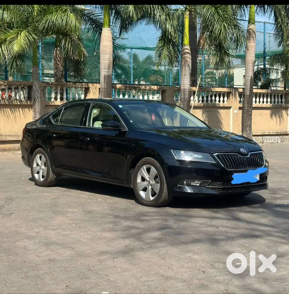 Skoda Superb 2017 Petrol Well Maintained