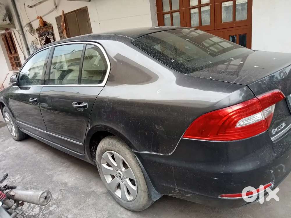 Skoda Superb 1.8 Petrol