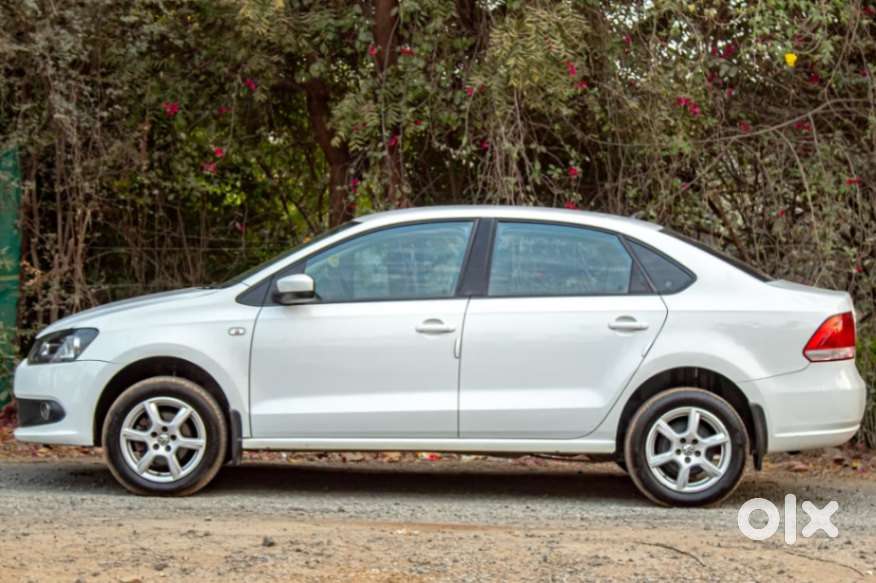 Volkswagen Vento 2010-2013 Petrol Highline At, 2014, Petrol