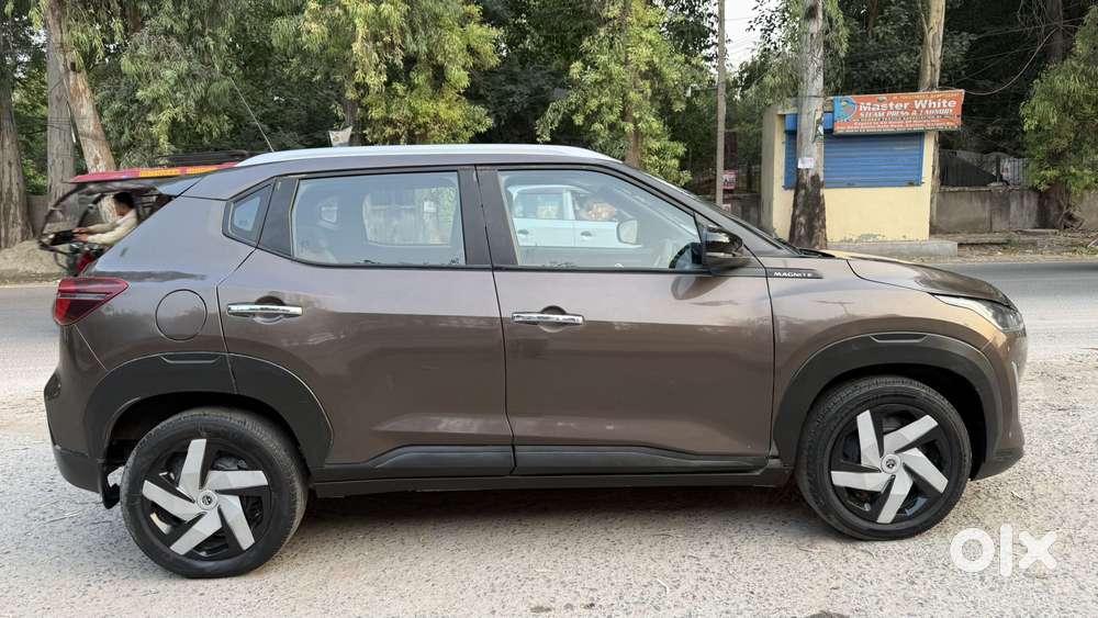 Nissan Magnite 1.0 Xl Turbo Cvt, 2021, Petrol