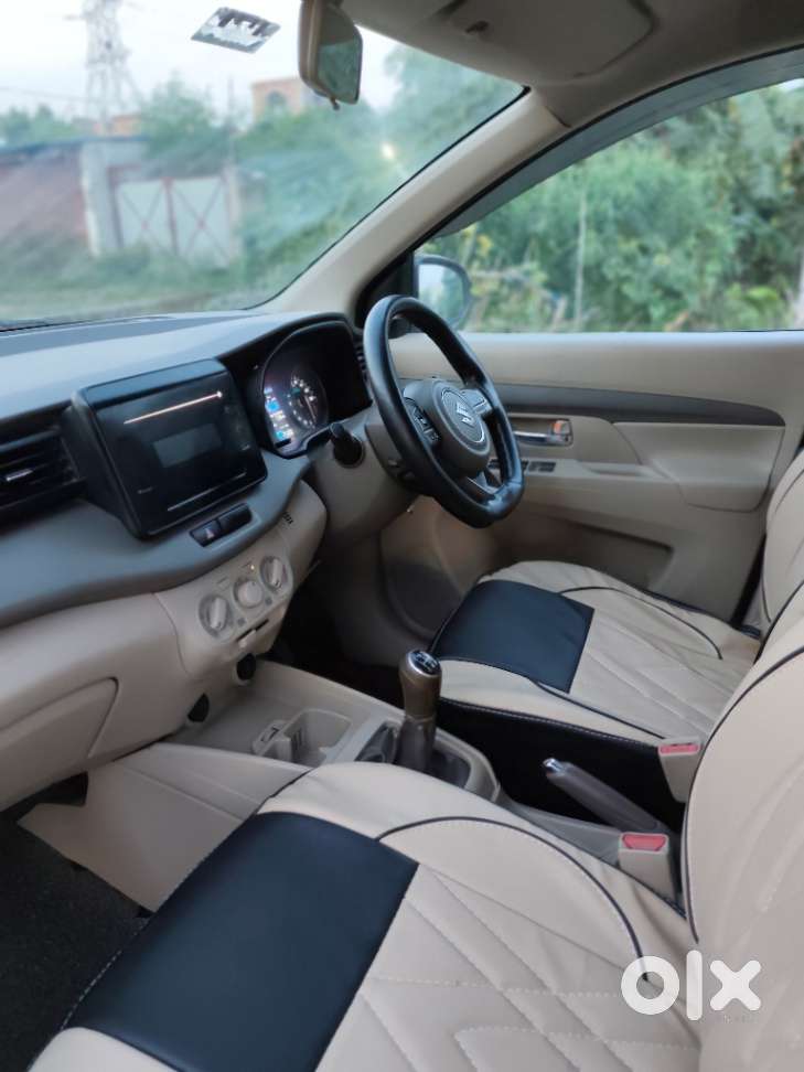 Maruti Suzuki Ertiga 1.5 Vxi, 2020, Petrol