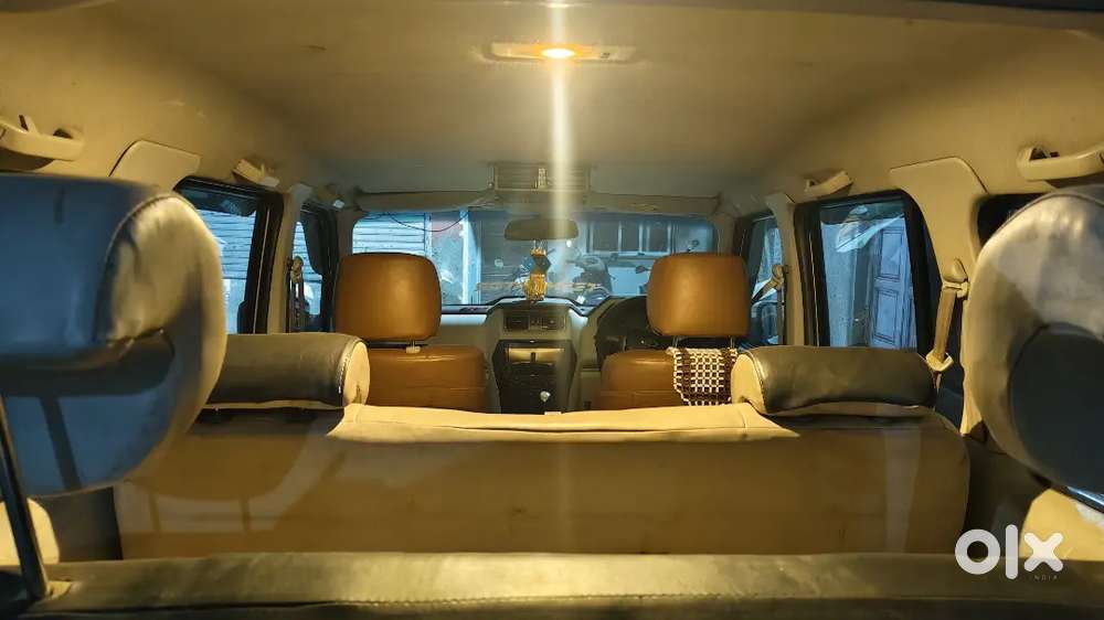 Mahindra Scorpio S10 2016