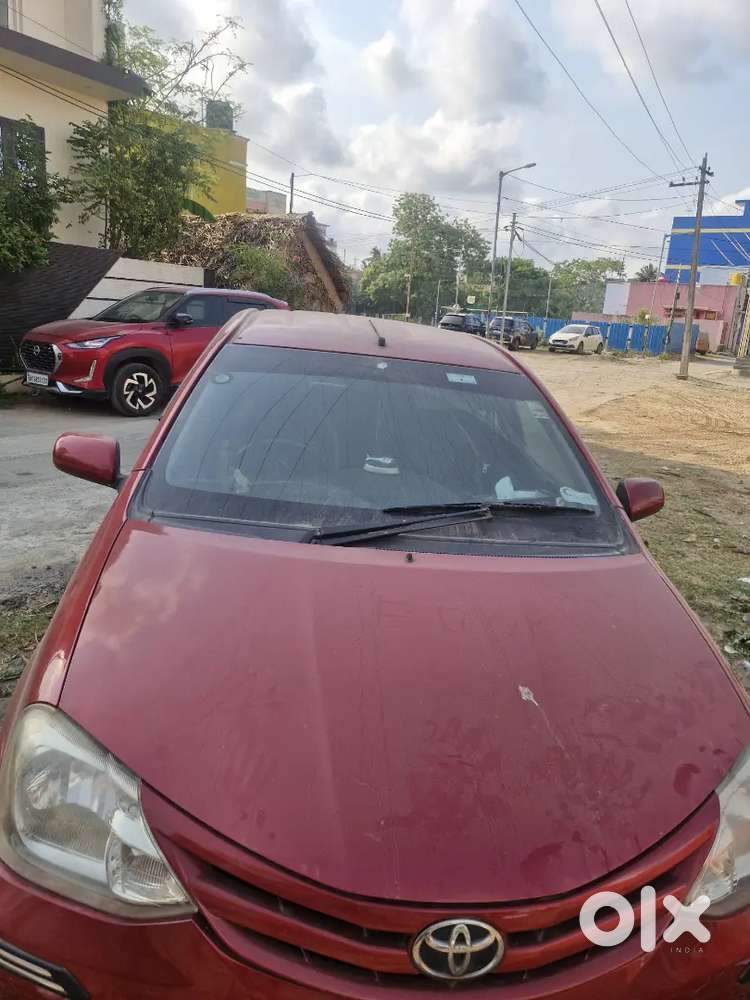 Toyota Etios Liva 2012