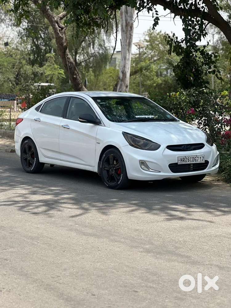 Hyundai Fluidic Verna 2014