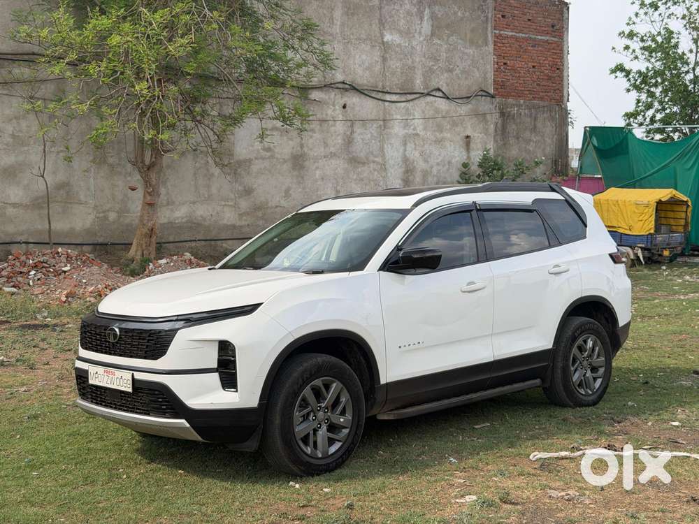 Tata Safari Pure Plus S, 2025, Diesel
