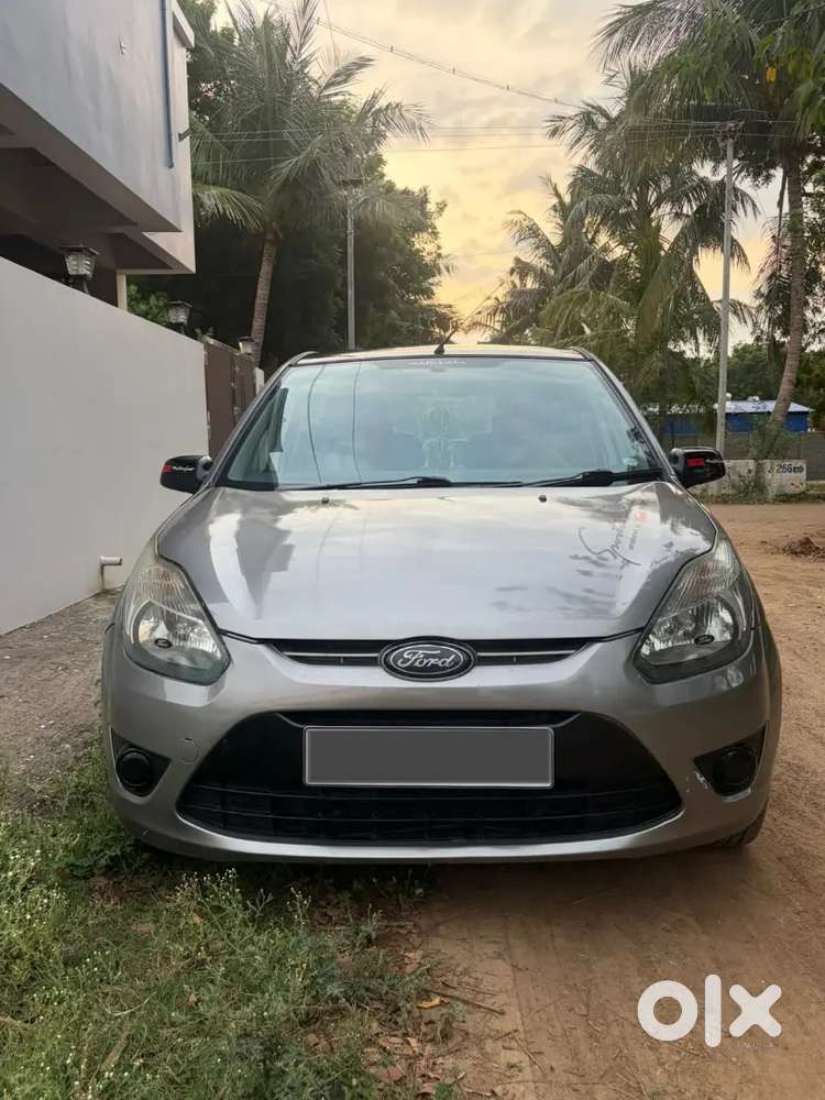 Ford Figo Petrol 2010