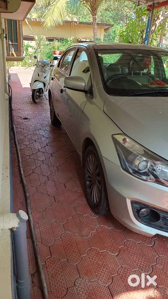 Maruti Suzuki Ciaz 1.4 Alpha Petrol Manual  Defence Officer Owned