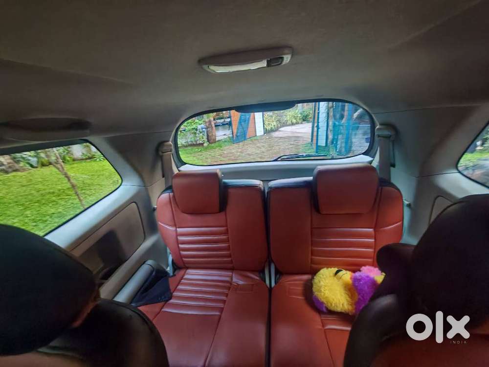 Toyota Innova 2012 7seater
