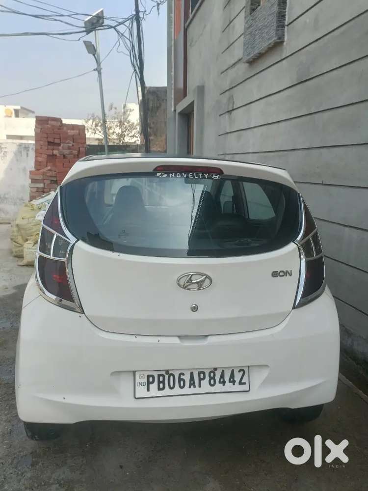 Hyundai Eon 2017 Petrol 65000 Km Driven