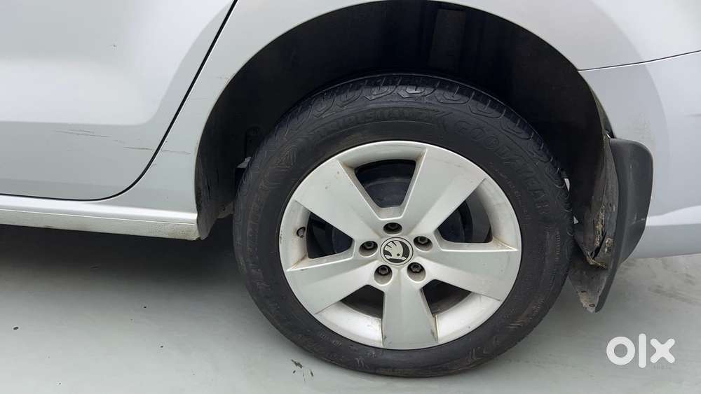 Skoda Rapid 1.6 Mpi Ambition, 2017, Petrol