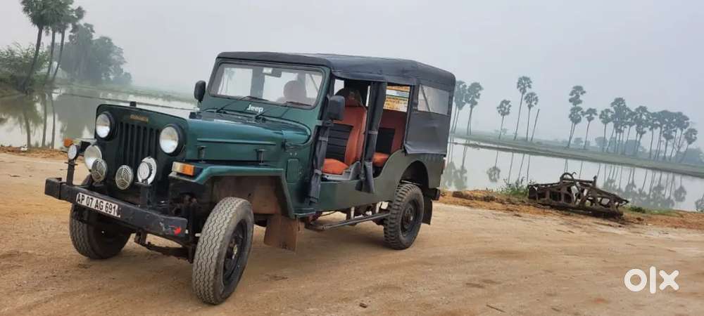 Mahindra Jeep Cj 3b 2000